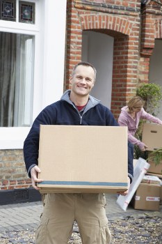 Student removal service preparing for a move near Notting Hill streets