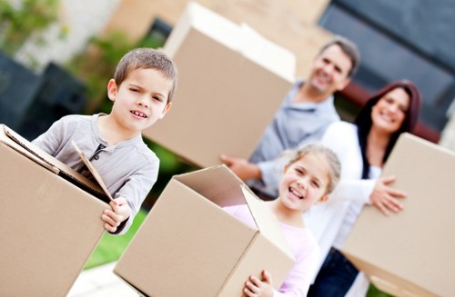 Professional man and van transport service operating in Notting Hill