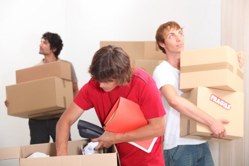 Organised packing materials for residential and commercial customers in Notting Hill